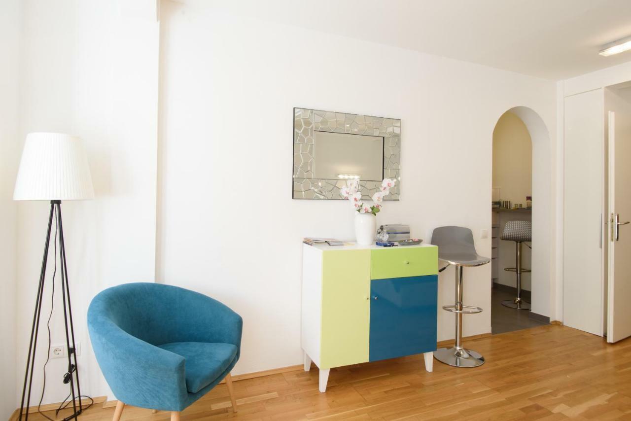 Design Apartment - Centrally Located Вена Экстерьер фото