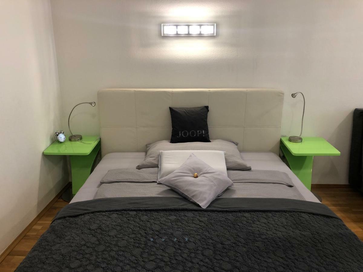 Design Apartment - Centrally Located Вена Экстерьер фото